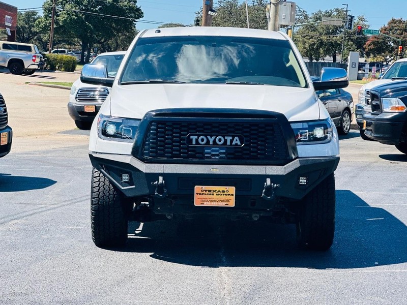 Toyota Tundra 4WD Truck Vehicle Full-screen Gallery Image 05