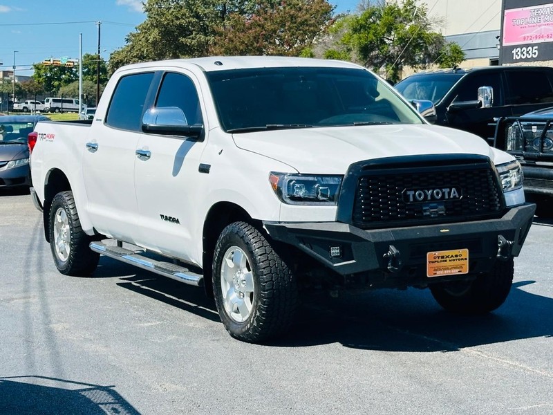 Toyota Tundra 4WD Truck Vehicle Full-screen Gallery Image 07