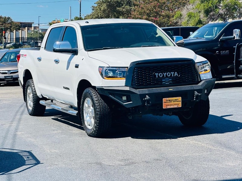 Toyota Tundra 4WD Truck Vehicle Full-screen Gallery Image 08
