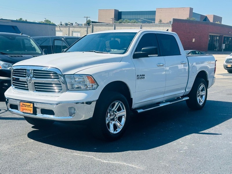 Ram 1500 Vehicle Full-screen Gallery Image 7