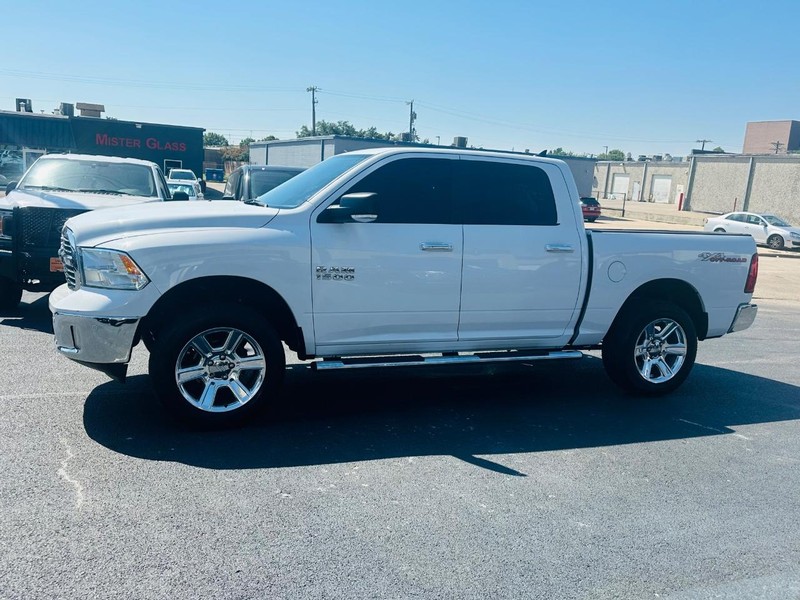 Ram 1500 Vehicle Full-screen Gallery Image 8