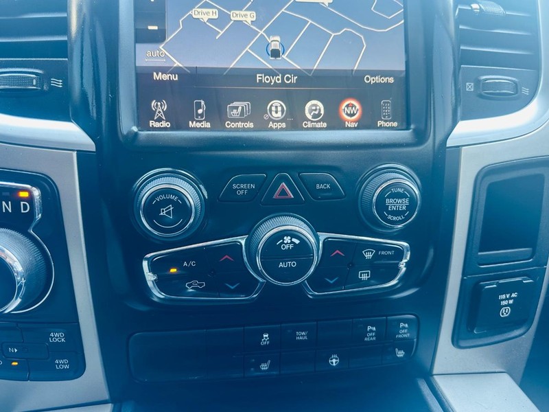 Ram 1500 Vehicle Full-screen Gallery Image 31