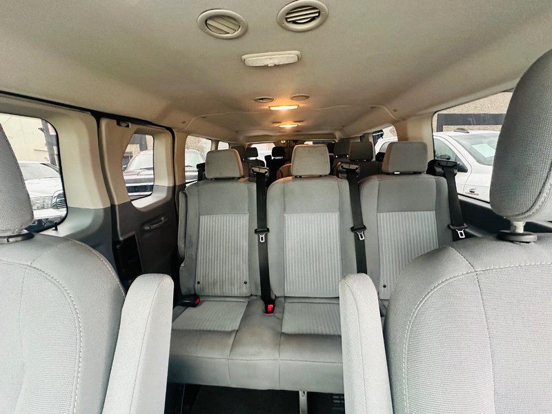 Ford Transit Passenger Wagon Vehicle Full-screen Gallery Image 09