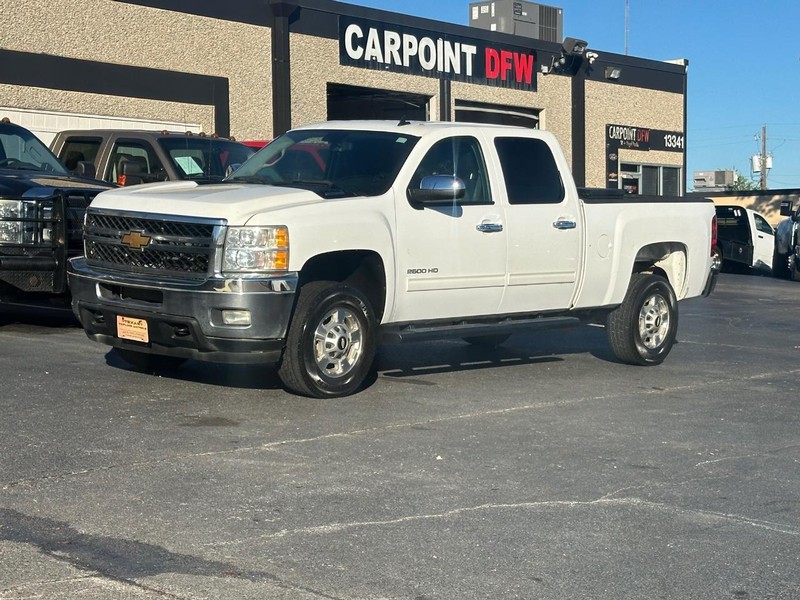 Chevrolet Silverado 2500HD Vehicle Full-screen Gallery Image 5