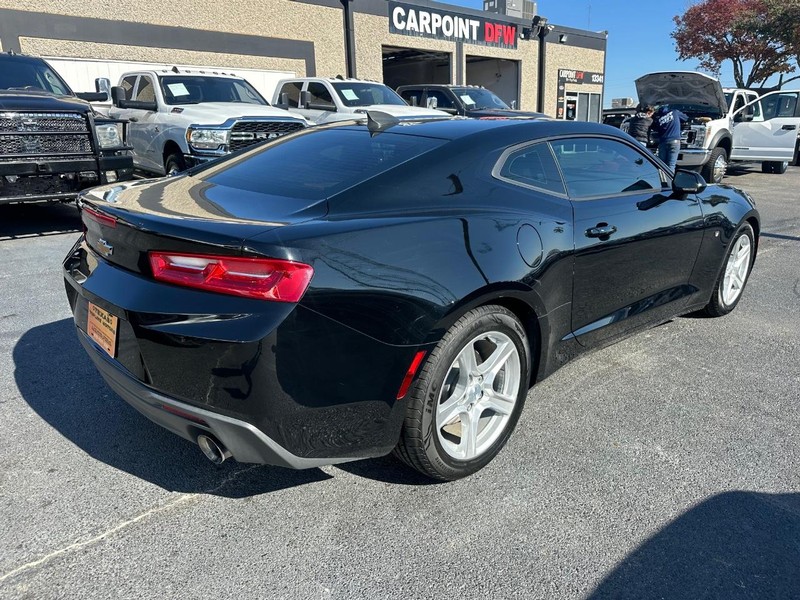 2016 Chevrolet Camaro 1LT photo 8