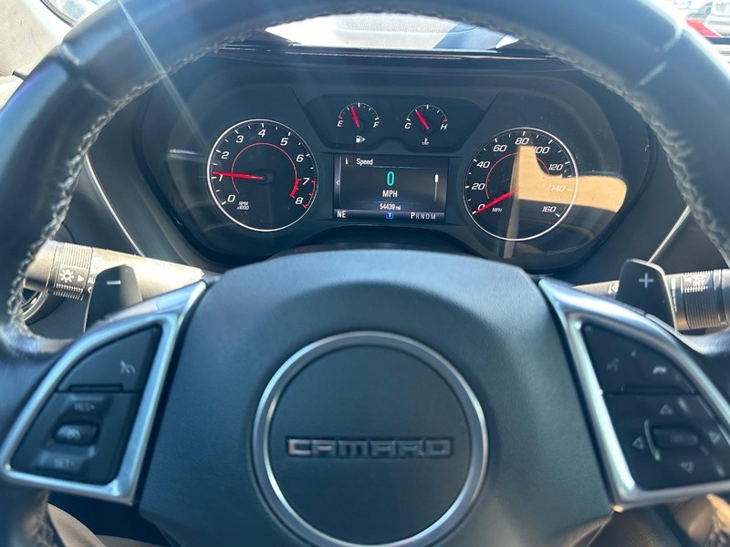 2016 Chevrolet Camaro 1LT photo 12