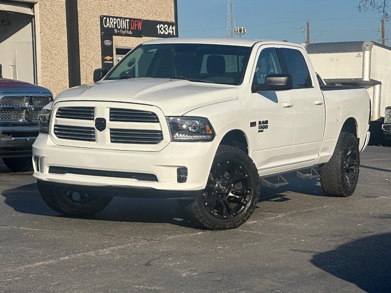 Ram 1500 Classic Vehicle Full-screen Gallery Image 38