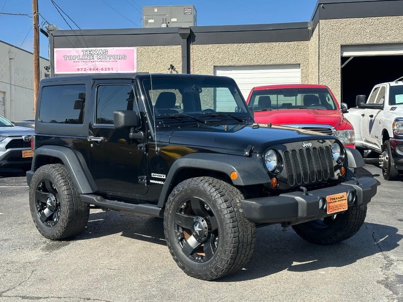 Jeep Wrangler Vehicle Full-screen Gallery Image 03
