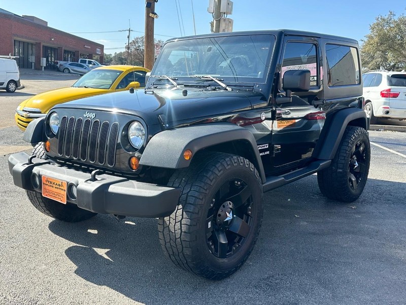 Jeep Wrangler Vehicle Full-screen Gallery Image 13