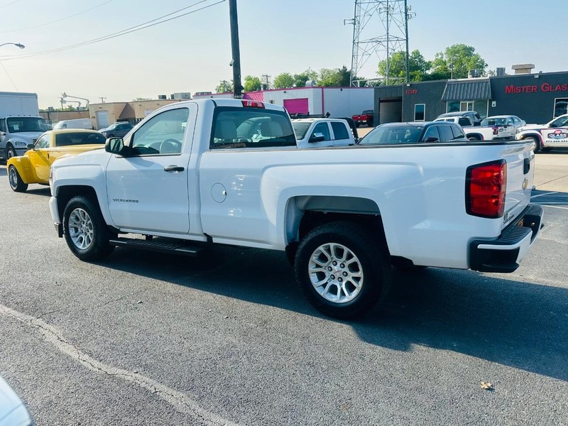 2018 Chevrolet Silverado 1500 Work Truck photo 11