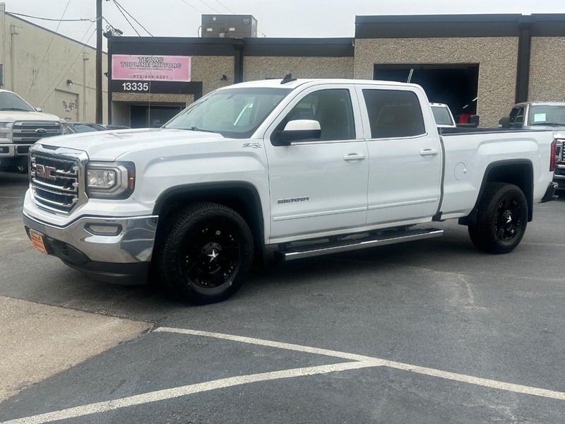 GMC Sierra 1500 Vehicle Full-screen Gallery Image 2