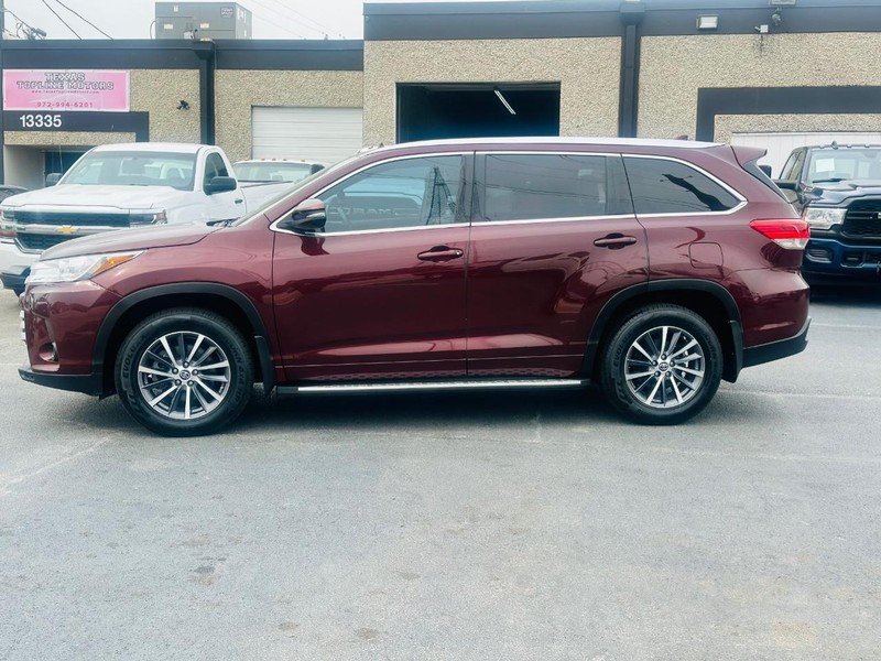 2018 Toyota Highlander XLE photo 11