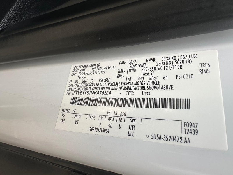 Ford Transit Cargo Van Vehicle Full-screen Gallery Image 24