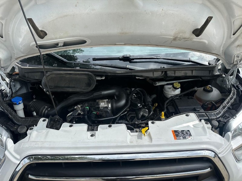 2021 Ford Transit Cargo Van photo 22