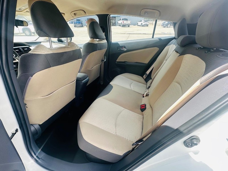 2018 Toyota Prius Two photo 19