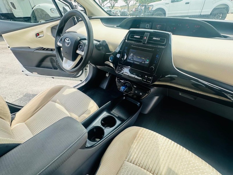 2018 Toyota Prius Two photo 24