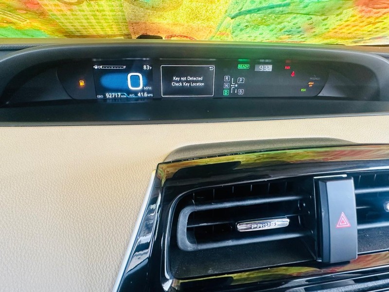2018 Toyota Prius Two photo 29