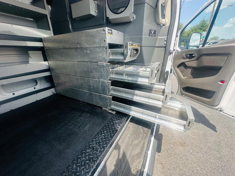 2020 Ford Transit Cargo Van photo 18