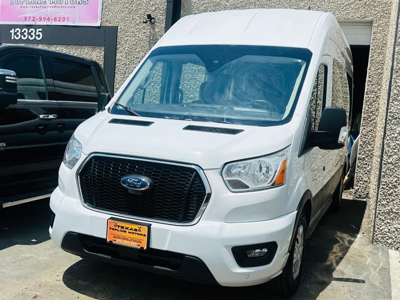 Ford Transit Passenger Wagon Vehicle Full-screen Gallery Image 08