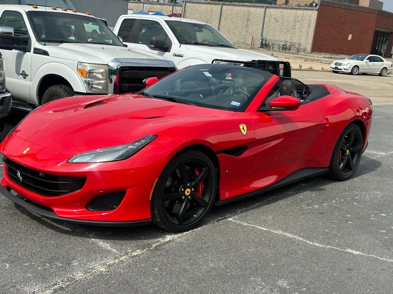 2021 Ferrari Portofino photo 2
