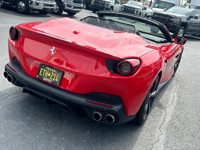 2021 Ferrari Portofino photo 4