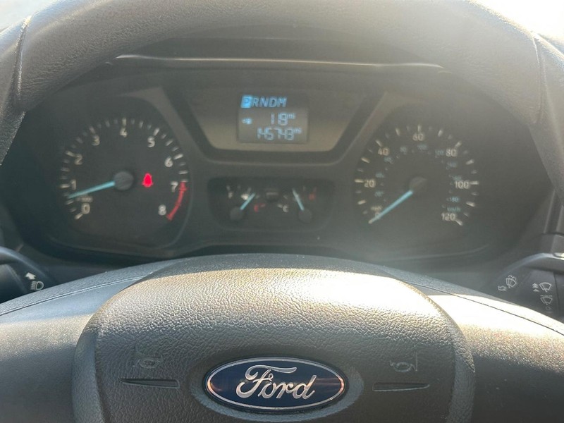 Ford Transit Van Vehicle Full-screen Gallery Image 12