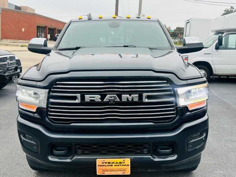 Ram 2500 Vehicle Full-screen Gallery Image 22