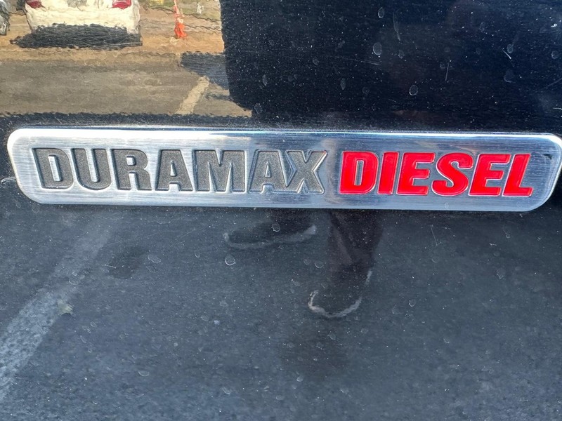 Chevrolet Express Commercial Cutaway Vehicle Full-screen Gallery Image 32