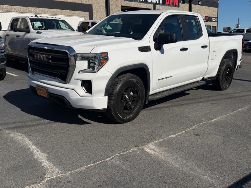 GMC Sierra 1500 Vehicle Full-screen Gallery Image 12