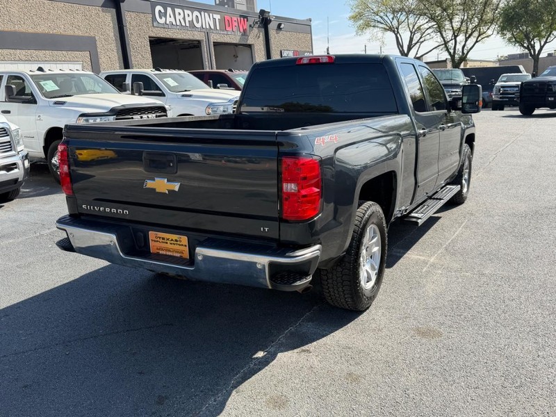 Chevrolet Silverado 1500 Vehicle Full-screen Gallery Image 12
