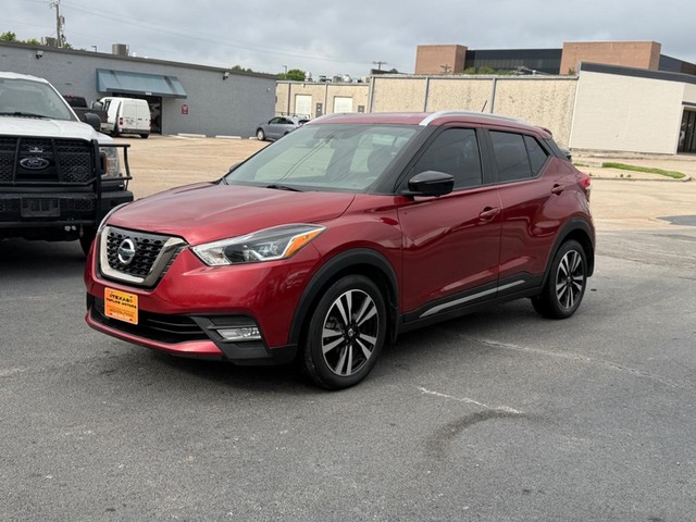more details - nissan kicks