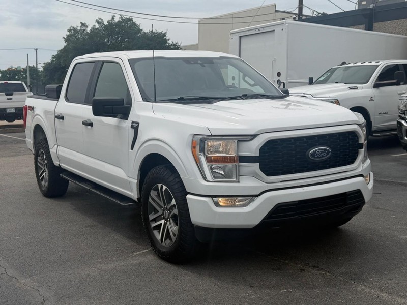 Ford F-150 Vehicle Full-screen Gallery Image 07