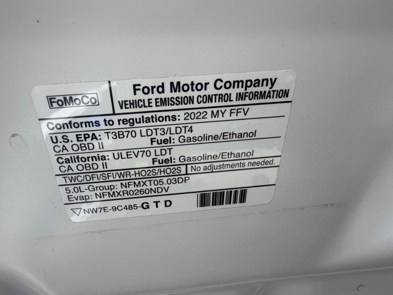 Ford F-150 Vehicle Full-screen Gallery Image 20