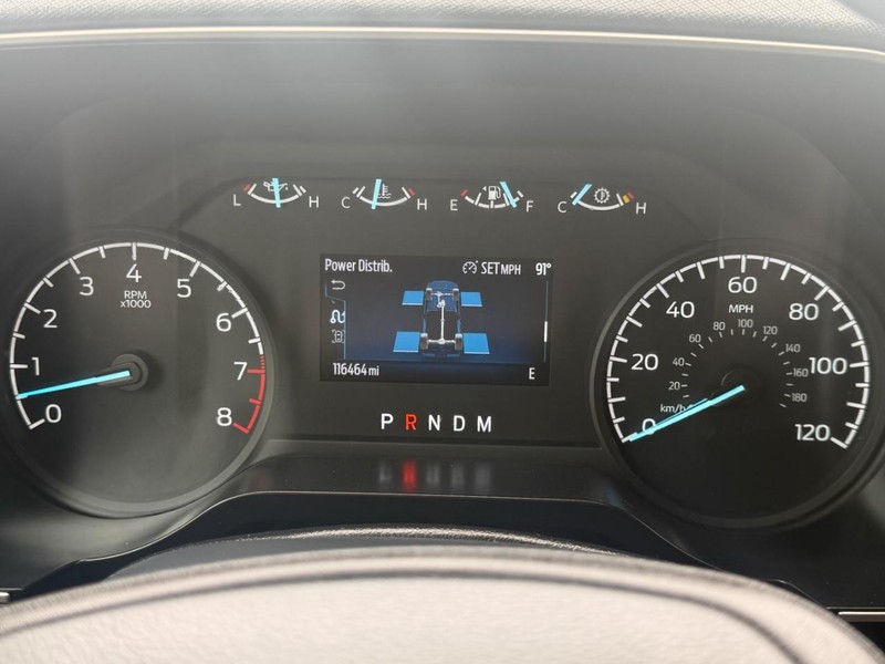 Ford F-150 Vehicle Full-screen Gallery Image 26