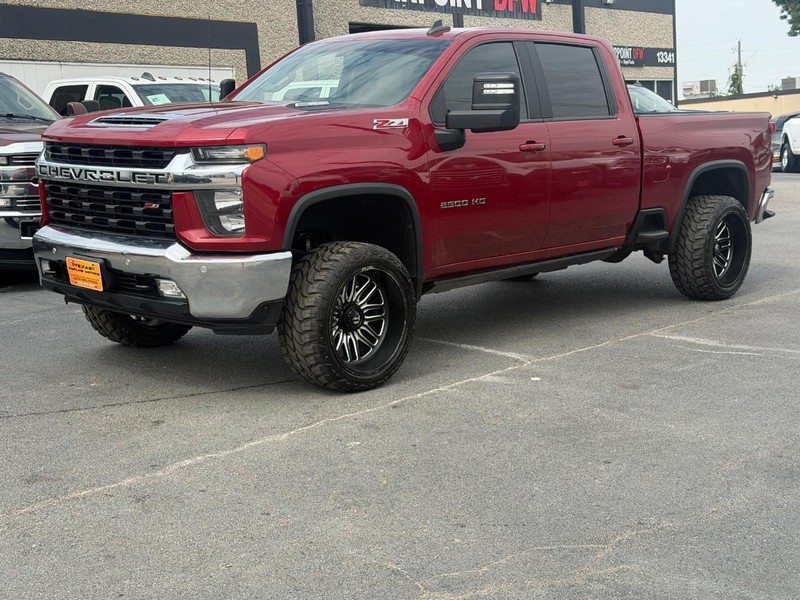 Chevrolet Silverado 2500HD Vehicle Full-screen Gallery Image 05