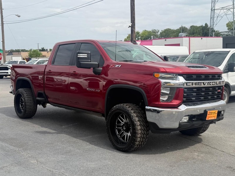 Chevrolet Silverado 2500HD Vehicle Full-screen Gallery Image 08