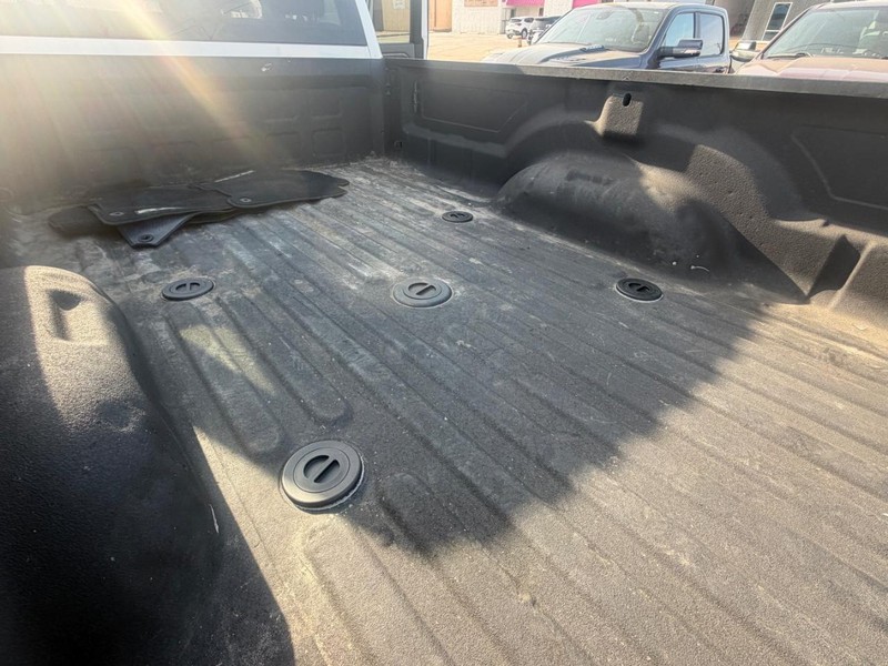 Ram 2500 Vehicle Full-screen Gallery Image 20