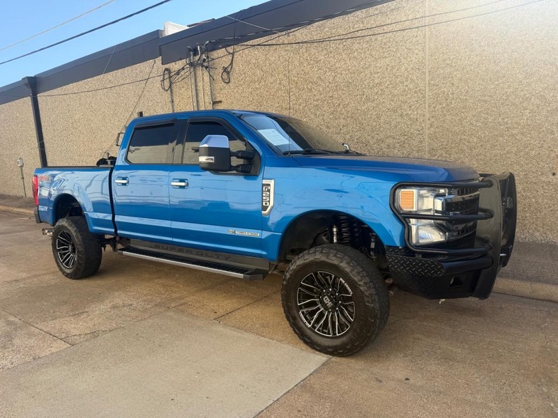 Ford Super Duty F-250 SRW Vehicle Full-screen Gallery Image 06