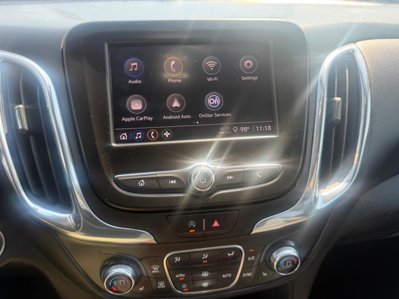 Chevrolet Equinox Vehicle Full-screen Gallery Image 25