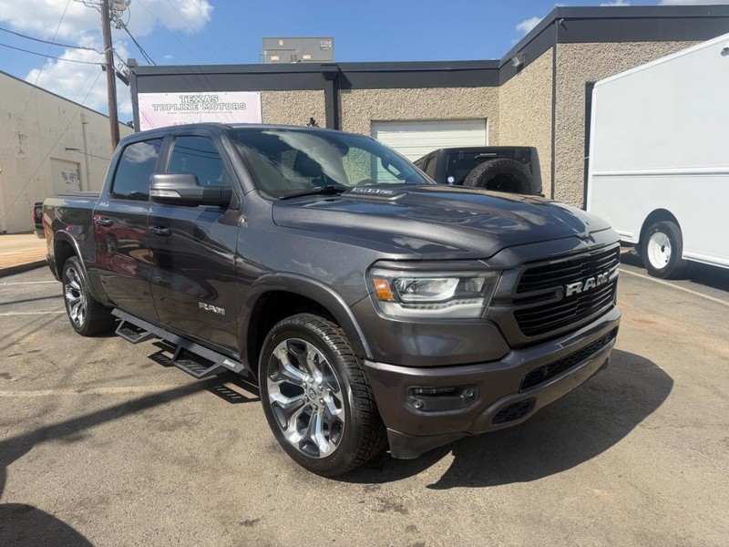 Ram 1500 Vehicle Full-screen Gallery Image 01