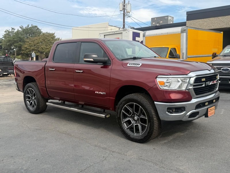 Ram 1500 Vehicle Full-screen Gallery Image 06