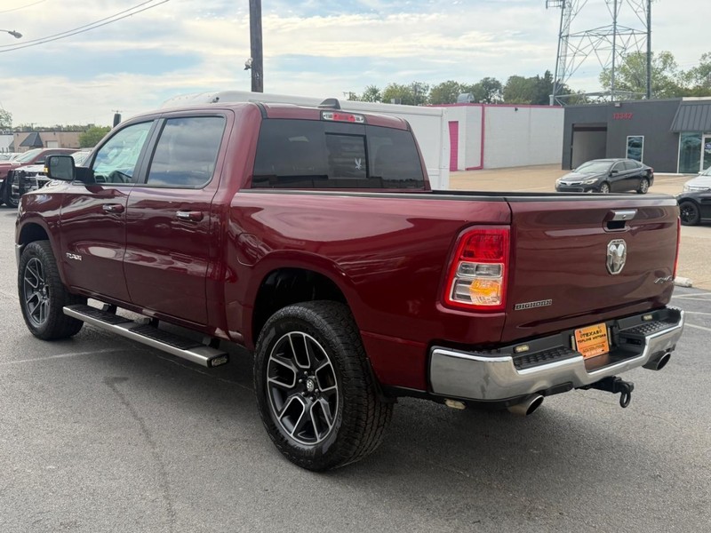 Ram 1500 Vehicle Full-screen Gallery Image 10