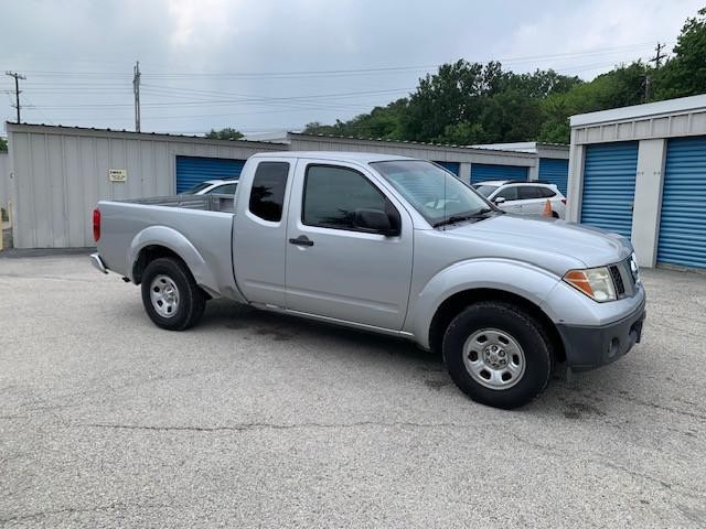 2007 Nissan Frontier XE photo