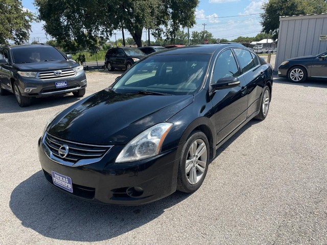 more details - nissan altima