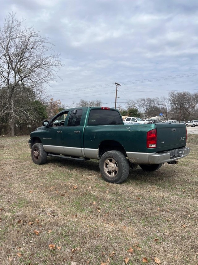 Dodge Ram 2500 Vehicle Full-screen Gallery Image 03