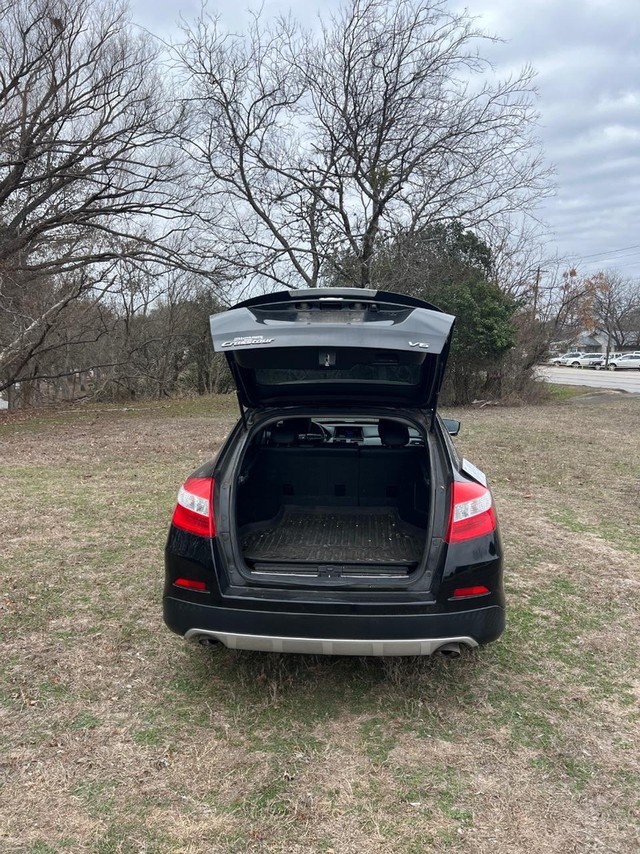 Honda Crosstour Vehicle Full-screen Gallery Image 06