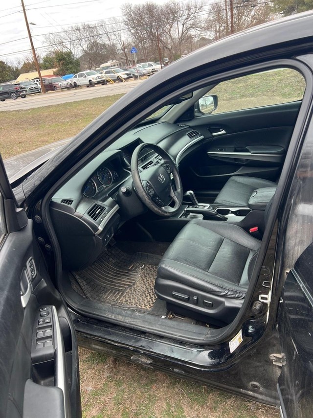 Honda Crosstour Vehicle Full-screen Gallery Image 07