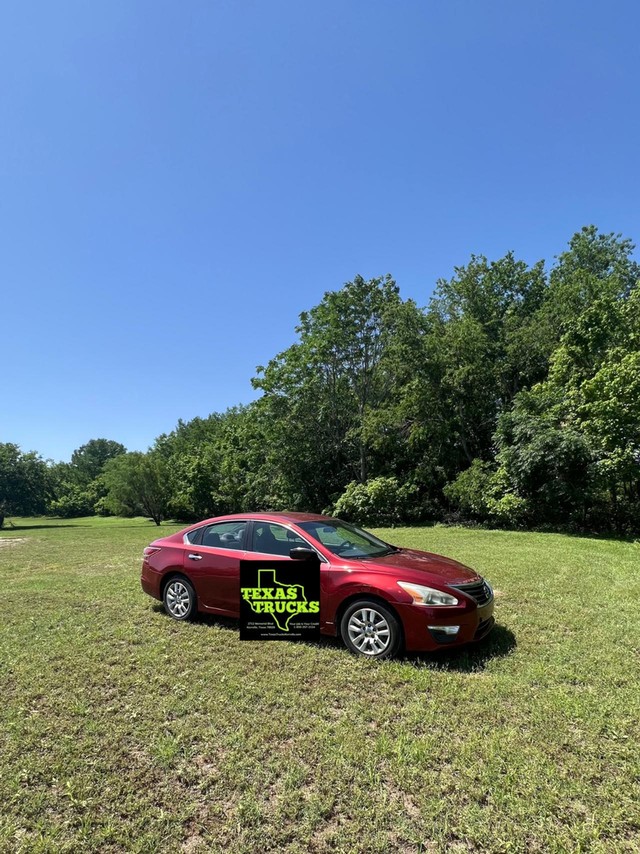 2013 Nissan Altima 2.5 S at Texas Trucks in Kerrville TX