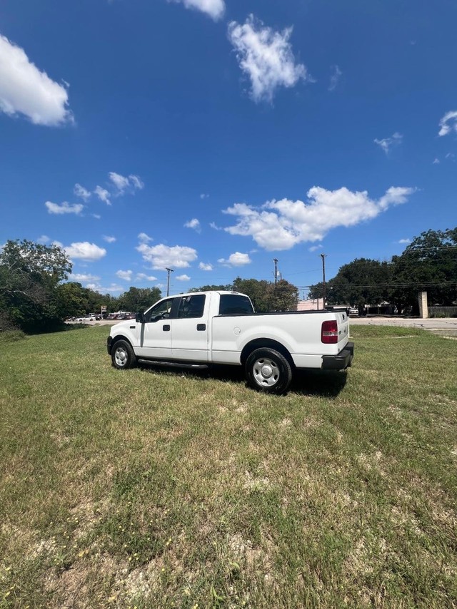 Ford F-150 Vehicle Full-screen Gallery Image 04