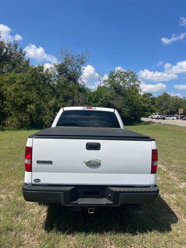 Ford F-150 Vehicle Full-screen Gallery Image 05